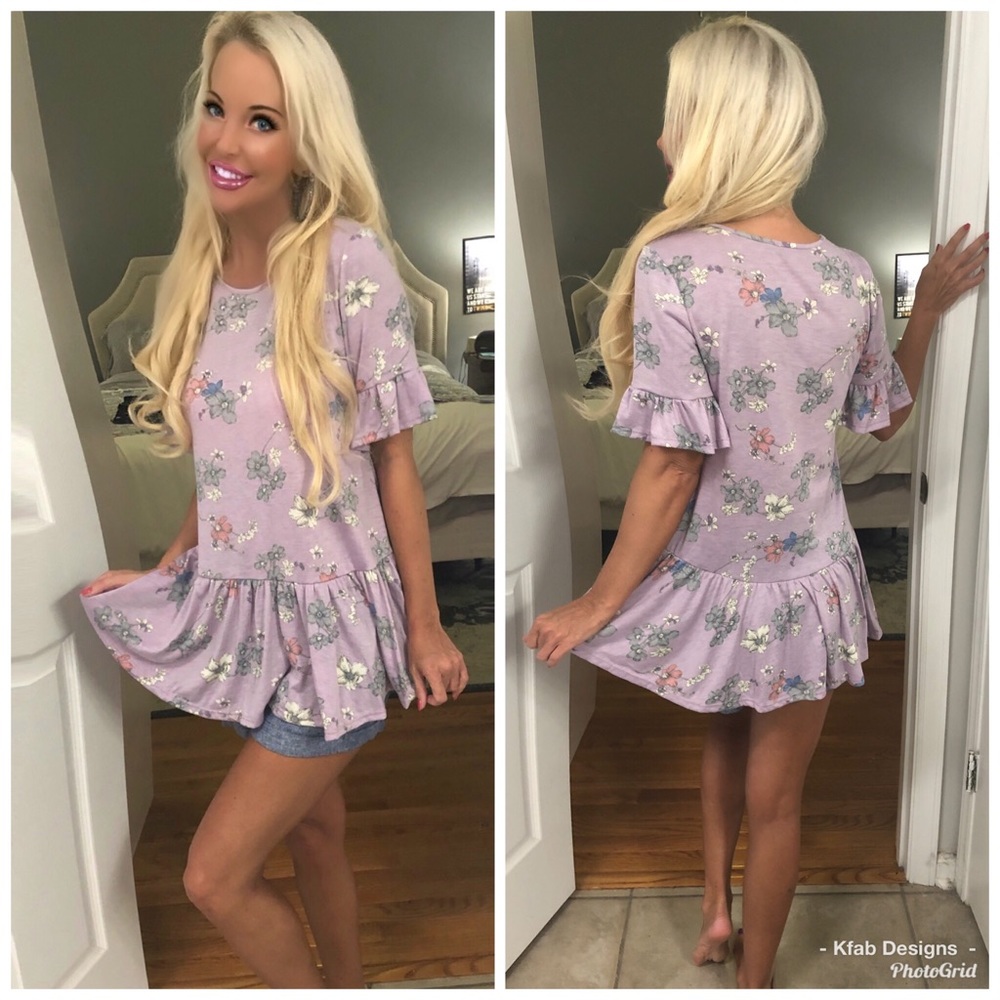 💗LAST 1! Lavender Floral Ruffle Tunic! - Picture 3 of 6